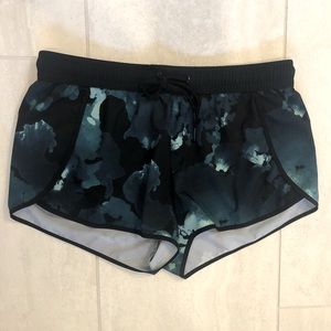 Green and Black 2” inseam Drawstring Athletic Shorts, Fabletics, Size Small